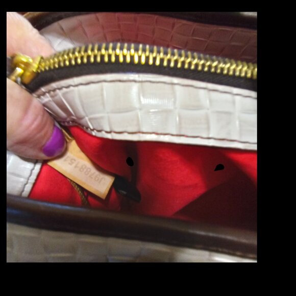 Dooney & Bourke NEW Leather Basket Weave Liliana Shopper Tote & Wristlet EUC - Picture 5 of 14